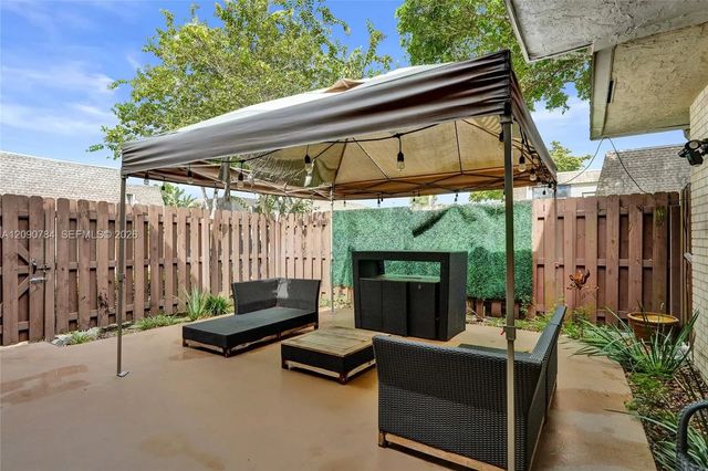 4 of 35 - 8108 Sw 23rd Court #26b, North Lauderdale, FL
