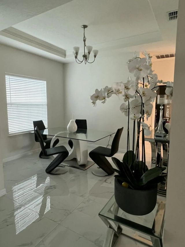 5 of 11 - 103 Sw Grove Avenue, Port St. Lucie, FL