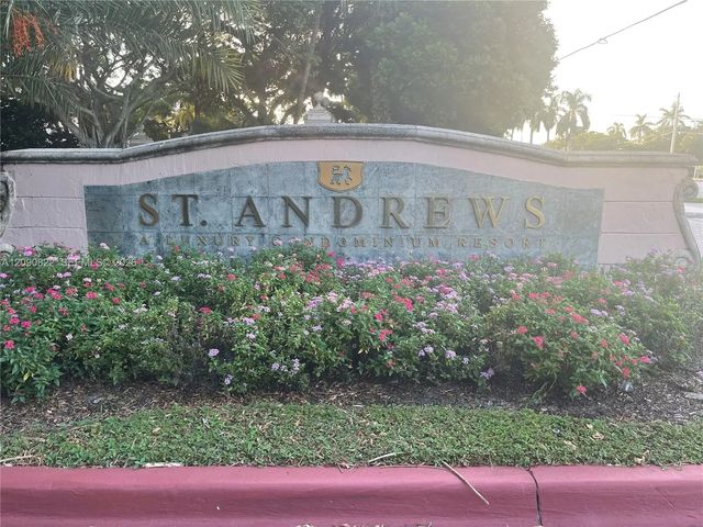12124 Saint Andrews Place #206, Miramar