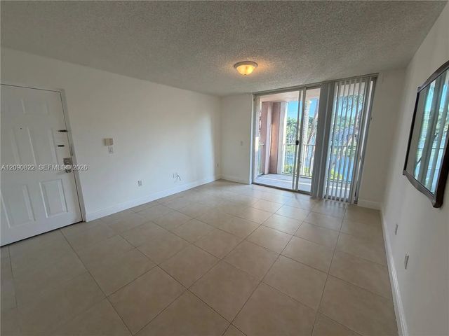 3 of 18 - 12124 Saint Andrews Place #206, Miramar, FL