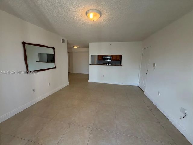 5 of 18 - 12124 Saint Andrews Place #206, Miramar, FL