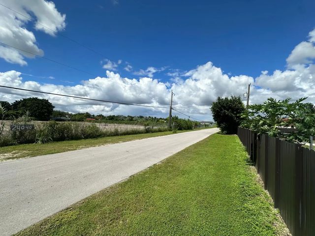24040 Sw 209th Place, Homestead