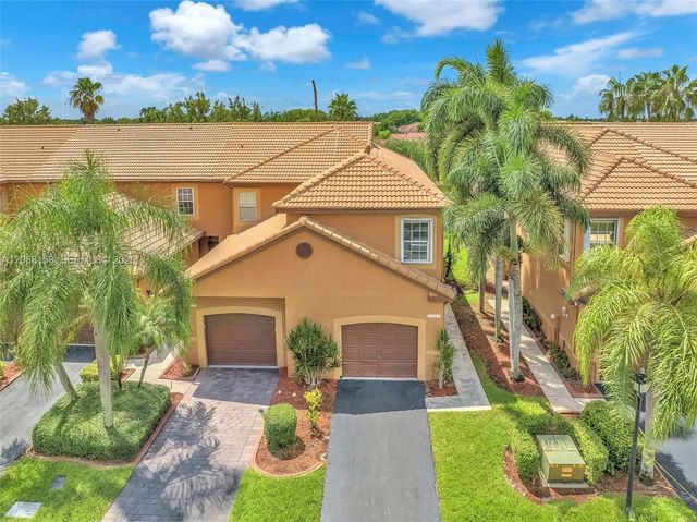 4 of 60 - 1303 Presidio Drive #6-41, Weston, FL