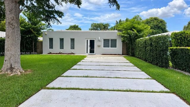 1782 Ne 177th Street, North Miami Beach