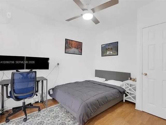5 of 8 - 1027 Euclid Avenue #12, Miami Beach, FL