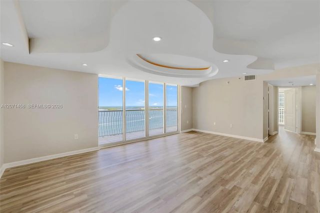 4 of 60 - 1200 Brickell Bay Drive #3001, Miami, FL