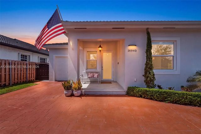 3 of 42 - 14940 Nw 89th Avenue, Miami Lakes, FL