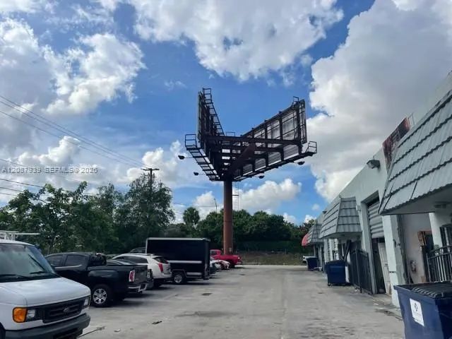 2 of 7 - 2150 W 10th Court #2150, Hialeah, FL