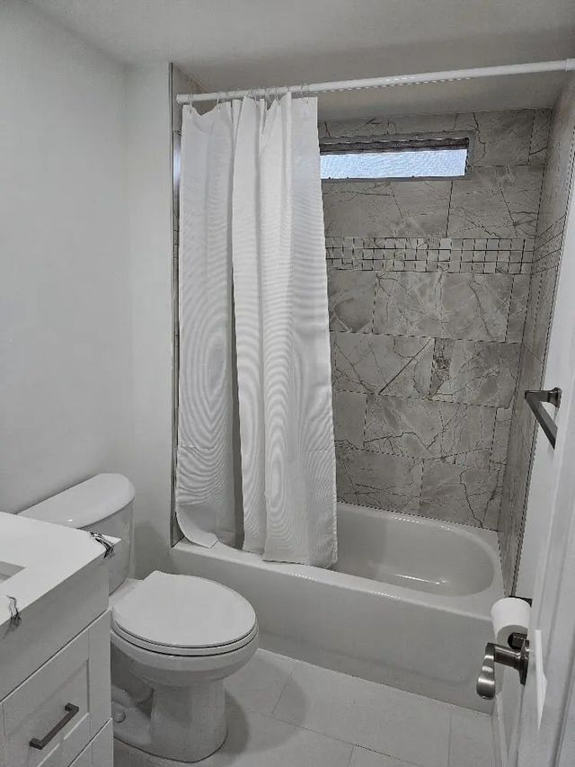 3 of 30 - 179 Ne Emerald Drive, Jensen Beach, FL