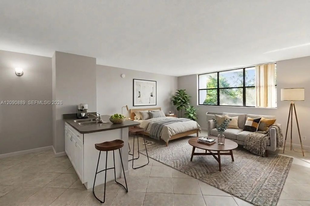 2401 Riverside Drive #518-b, Coral Springs
