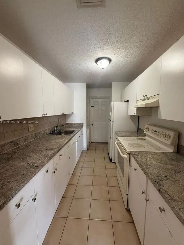 3 of 18 - 14127 Sw 280th Terrace, Homestead, FL