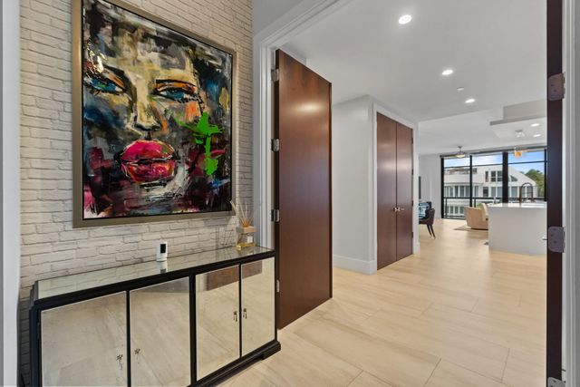 3 of 57 - 2770 Ne 14th Street #203, Fort Lauderdale, FL
