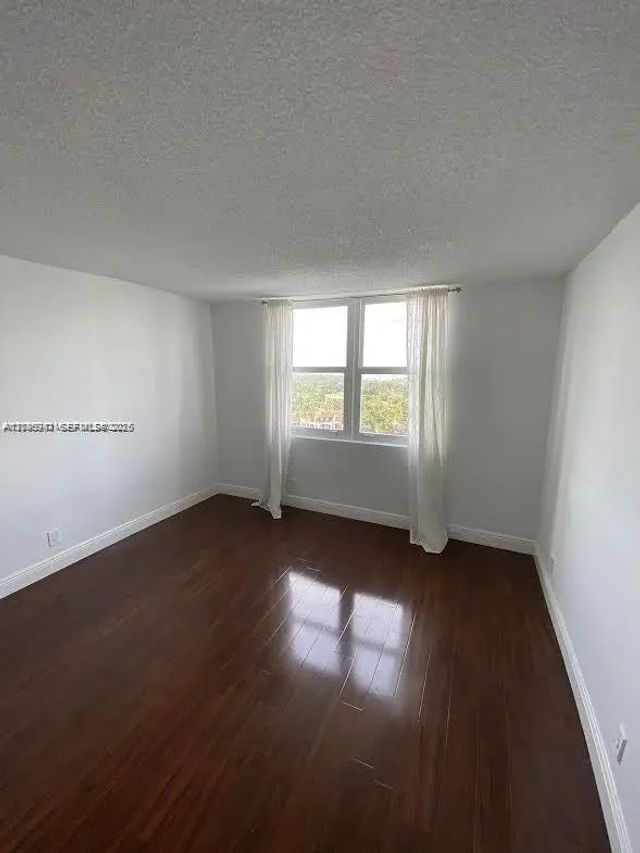 4 of 6 - 6770 Indian Creek Drive #14k, Miami Beach, FL