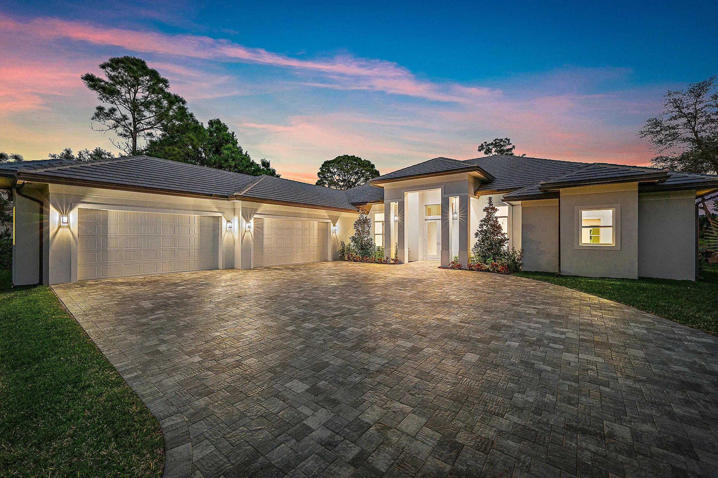 18211 Se Old Trail Drive W, Jupiter
