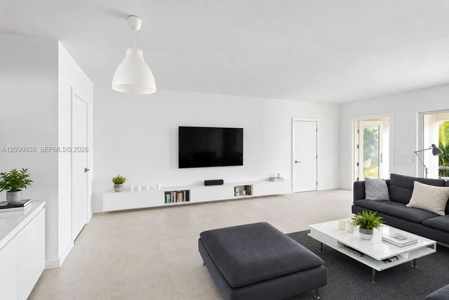 5 of 27 - 661 86th Street, Miami Beach, FL