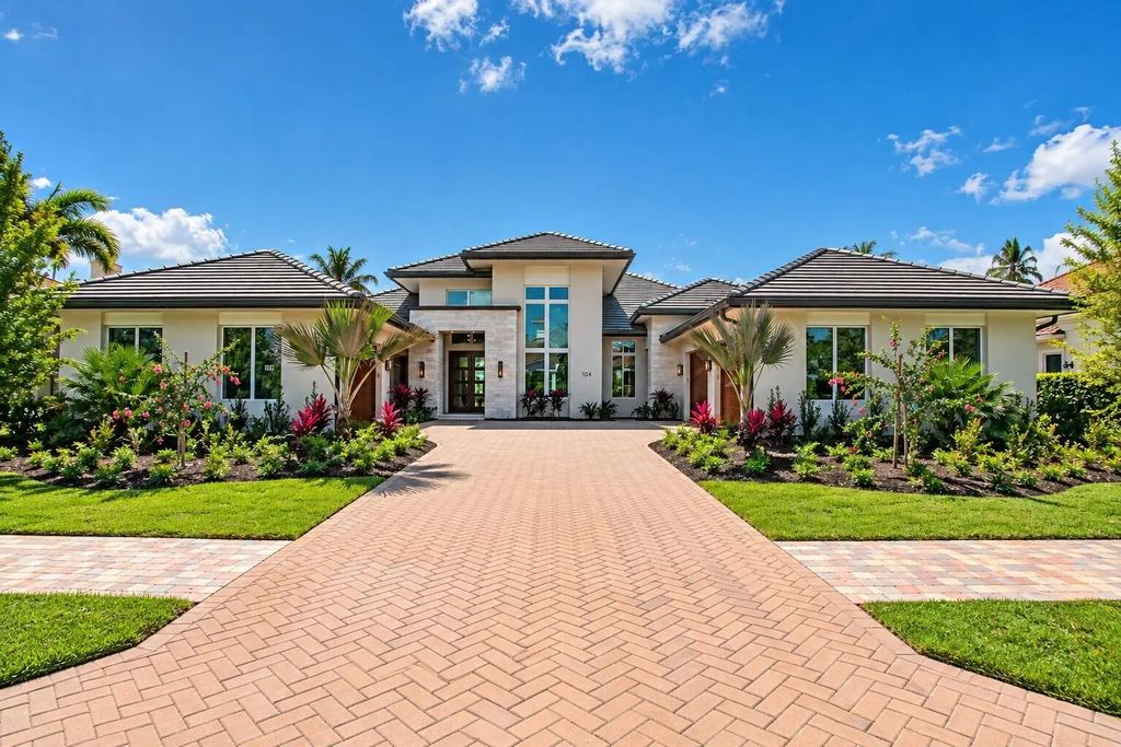 104 Se Rio Casarano, Port St. Lucie