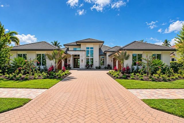 104 Se Rio Casarano, Port St. Lucie