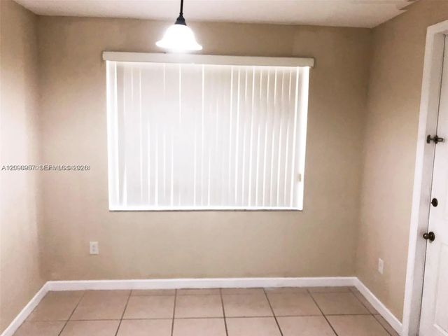 2 of 32 - 2884 Se 2nd Drive #2, Homestead, FL