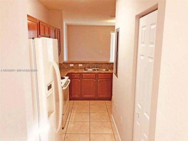 4 of 32 - 2884 Se 2nd Drive #2, Homestead, FL