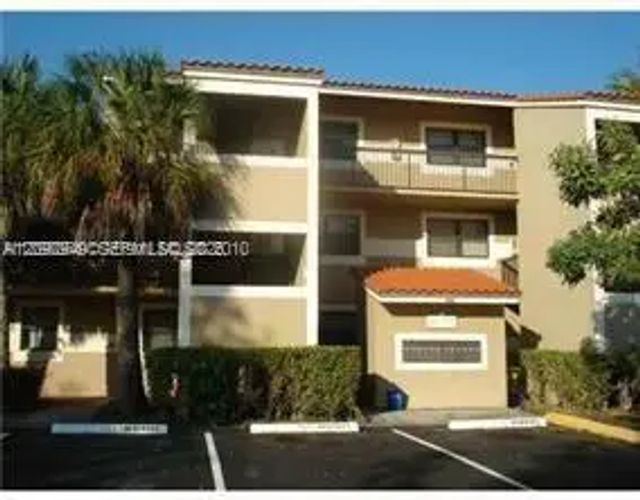 2 of 17 - 9969 Nob Hill Court #9969, Sunrise, FL