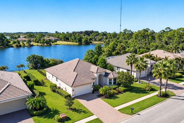 2 of 38 - 7621 Fieldstone Ranch Square, Vero Beach, FL