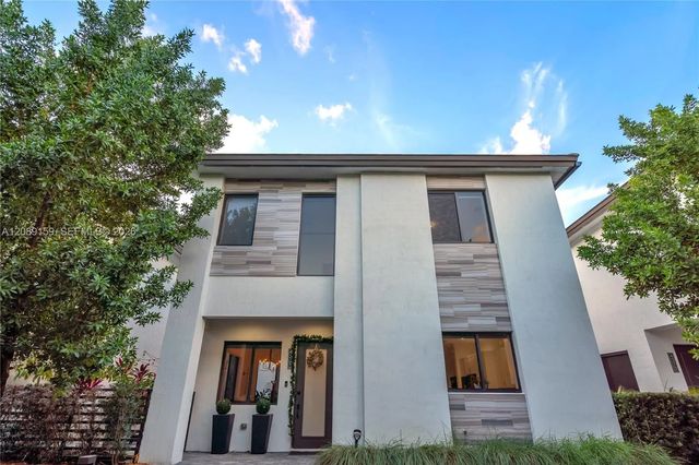 4363 Nw 81st Avenue, Doral