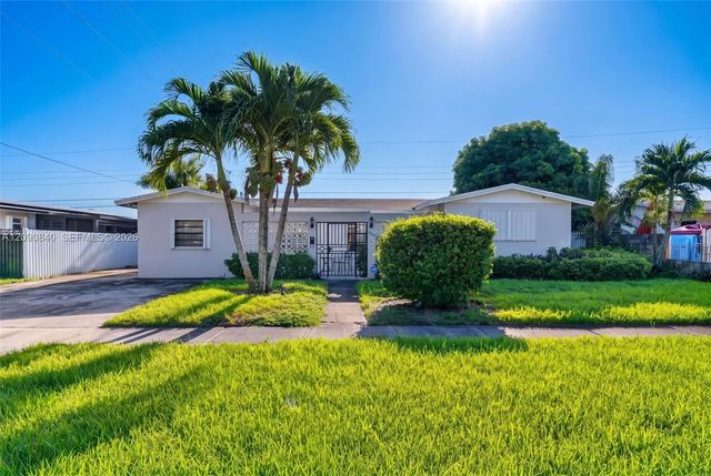 2 of 24 - 17325 Nw 17th Avenue, Miami Gardens, FL