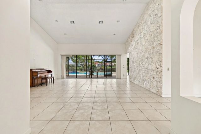 5 of 80 - 10695 Stonebridge Boulevard, Boca Raton, FL
