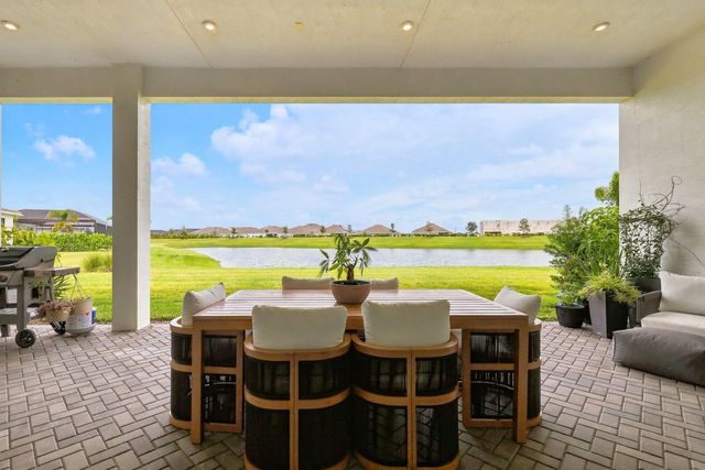 4 of 95 - 12984 Sw Shinnecock Drive, Port St. Lucie, FL