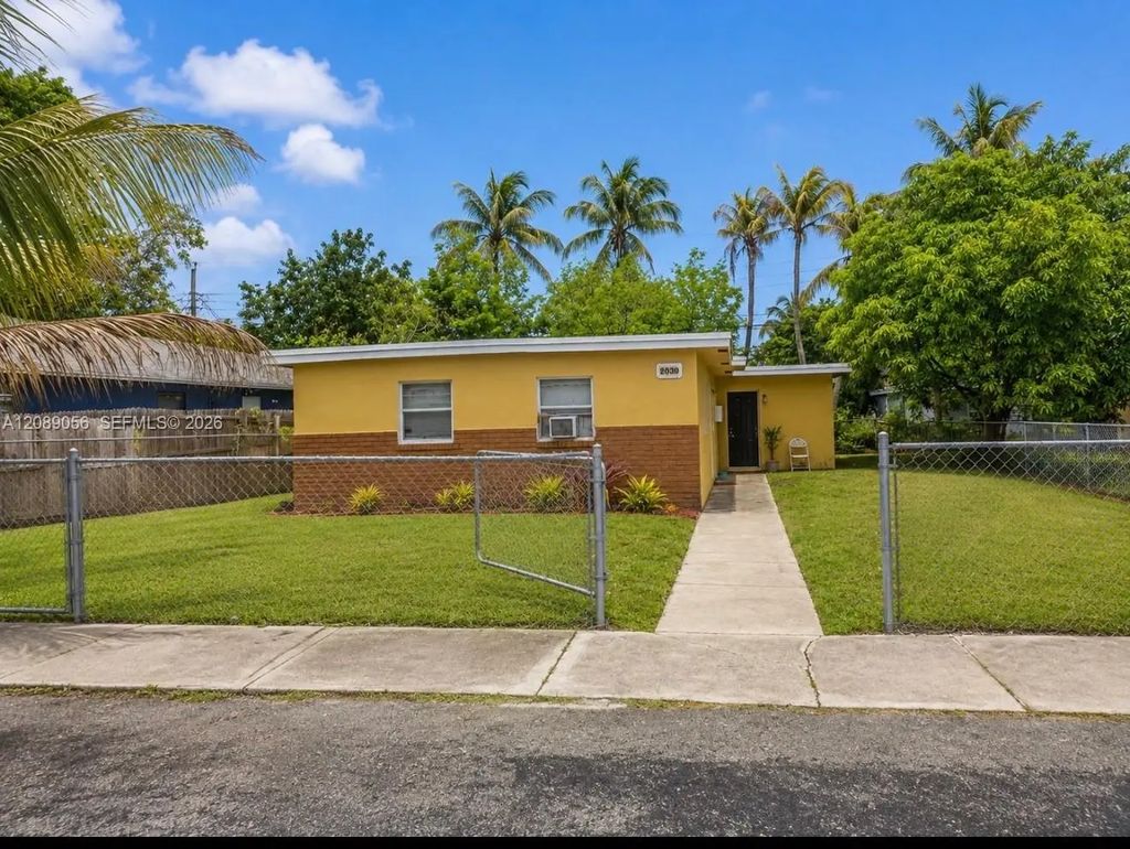 2930 Nw 8th Street #2, Fort Lauderdale