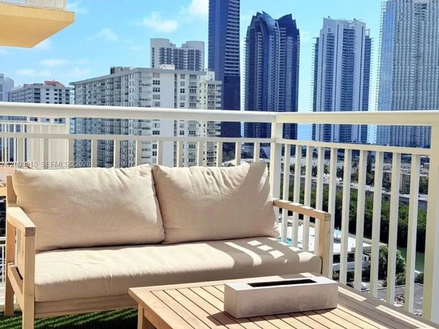 3 of 27 - 251 174th Street #1712, Sunny Isles Beach, FL