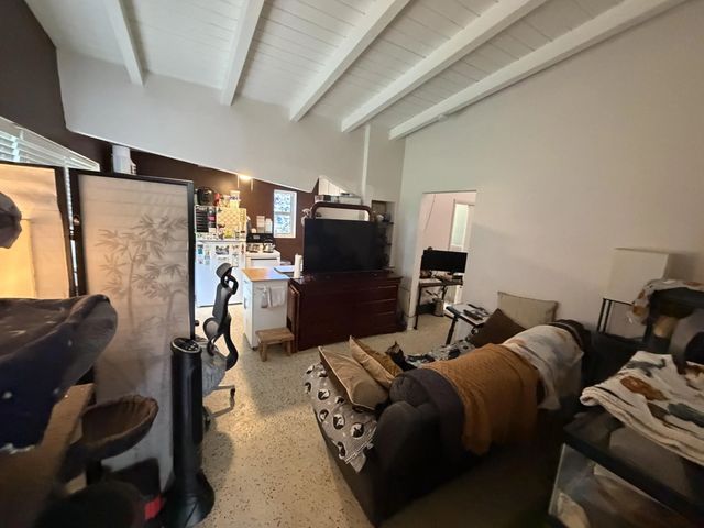 2 of 38 - 37 Se 14th Street #12, Dania Beach, FL