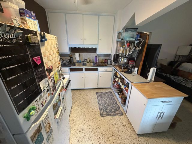 3 of 38 - 37 Se 14th Street #12, Dania Beach, FL