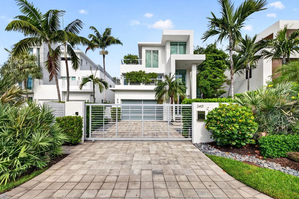 2401 N Atlantic Boulevard, Fort Lauderdale