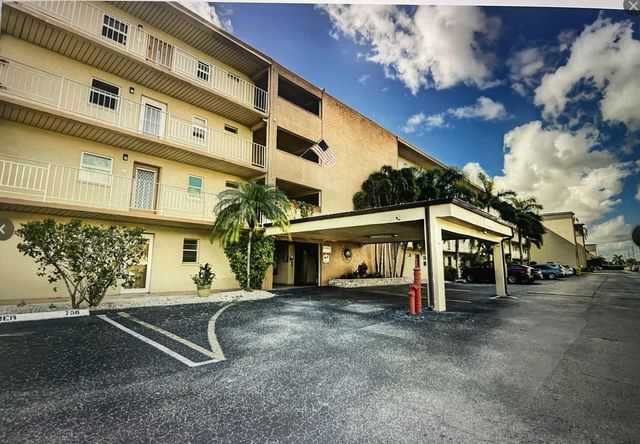 3 of 33 - 300 Ne 26th Avenue #1080, Boynton Beach, FL