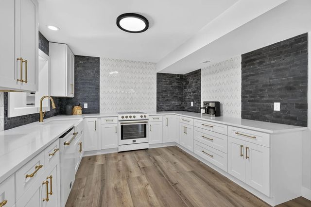 3 of 36 - 4660 Coconut Boulevard, West Palm Beach, FL