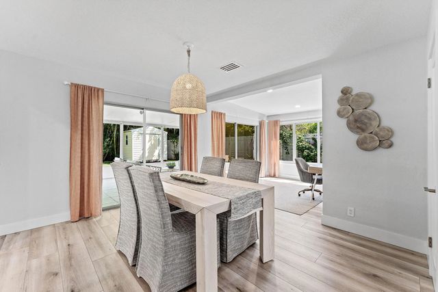 2 of 48 - 233 Lake Terrace, Delray Beach, FL