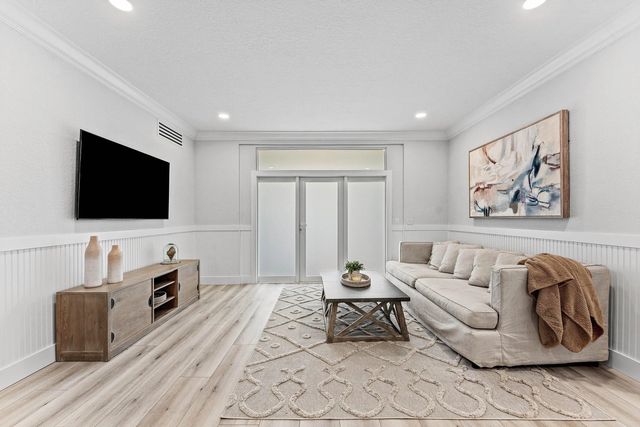 4 of 48 - 233 Lake Terrace, Delray Beach, FL
