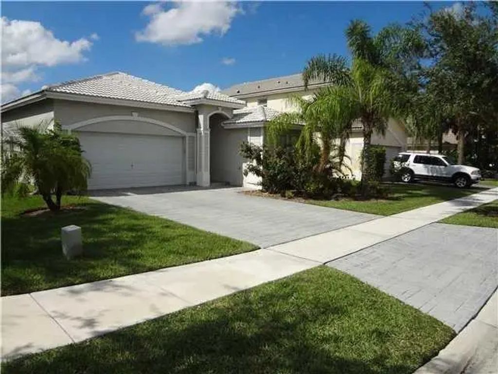 7953 Nw 70th Avenue, Parkland