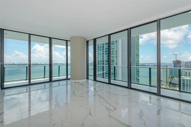 2 of 43 - 480 Ne 31st Street #3201, Miami, FL