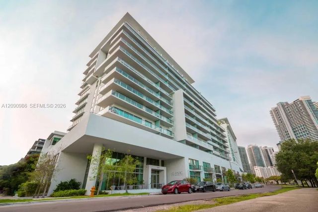 1600 Sw 1st Avenue #811, Miami
