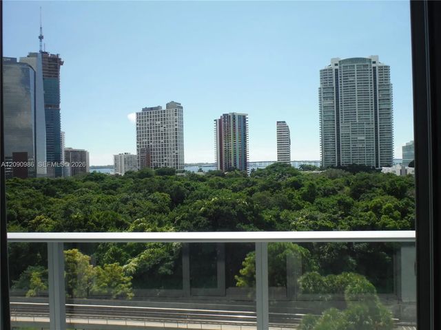 2 of 14 - 1600 Sw 1st Avenue #811, Miami, FL
