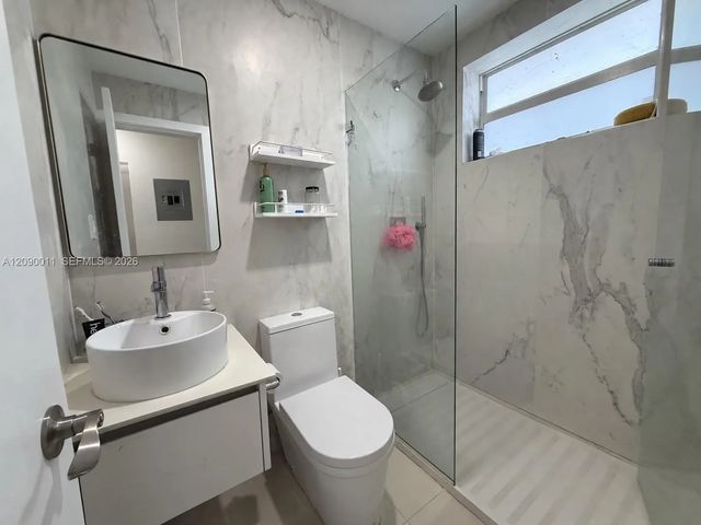 5 of 13 - 53 Ne 56th Street, Miami, FL