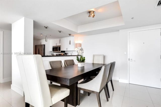 650 West Avenue #2710, Miami Beach