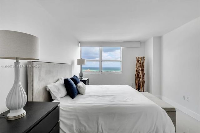 4 of 31 - 650 West Avenue #2710, Miami Beach, FL