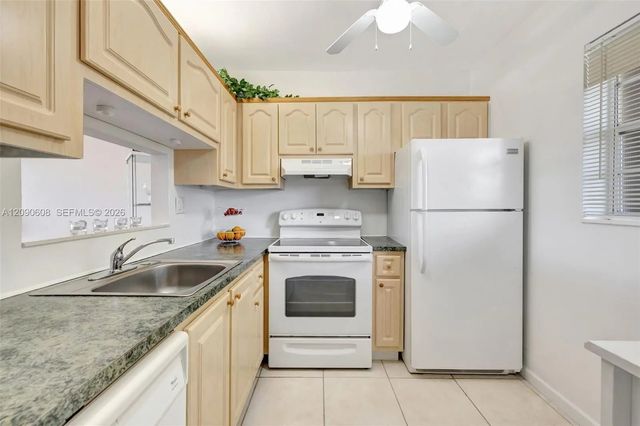 3 of 31 - 5002 Nw 35th Street #306, Lauderdale Lakes, FL