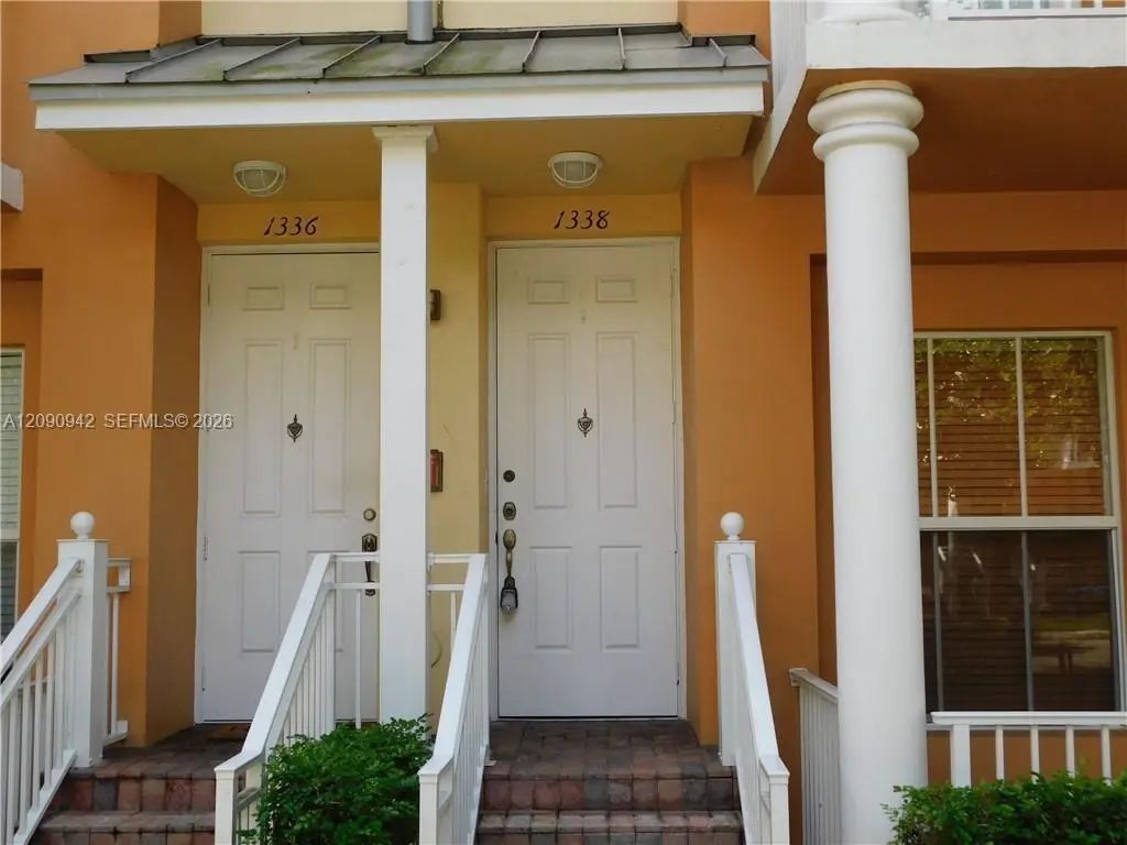 1338 Sw 3rd Court #1338, Fort Lauderdale