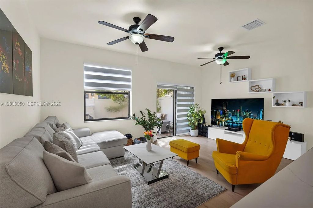 9255 W 33rd Lane #9255, Hialeah