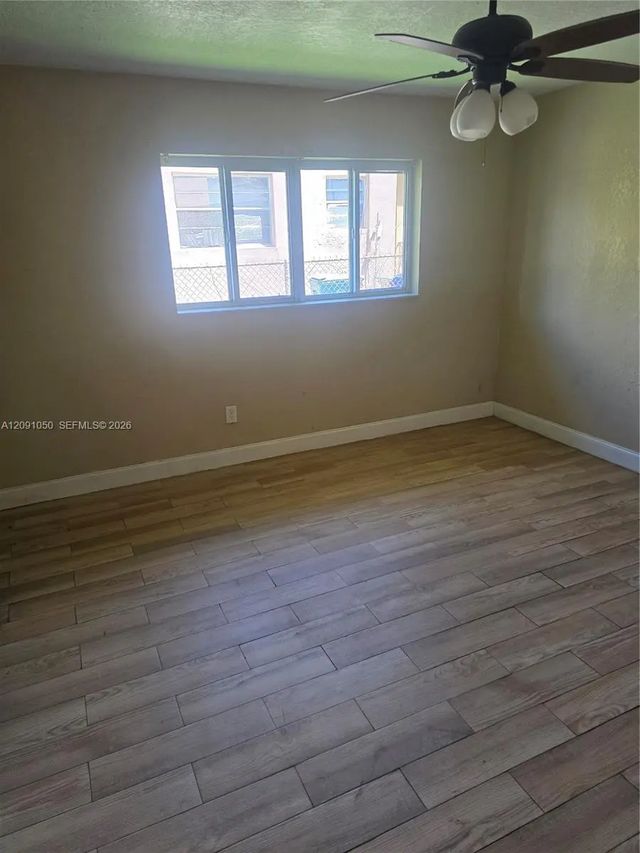 5 of 13 - 650 Nw 49th Street, Miami, FL