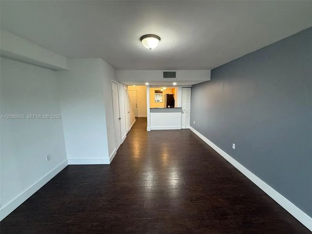 5 of 12 - 231 Nw 109th Avenue #209, Miami, FL